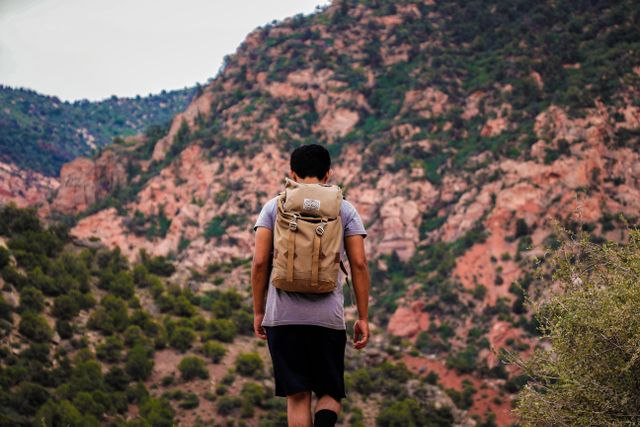 Hiking & Mountain Trails